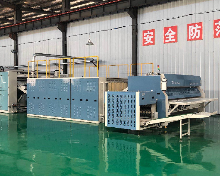 布草折疊機(jī)在洗滌廠(chǎng)的使用及優(yōu)質(zhì)廠(chǎng)家具備的條件
